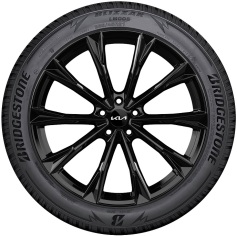 Set winterwielen 21 inch TOTALE zwart met TPMS en Bridgestone winterbanden