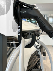 EV Laadkabel haak (zwart met Kia logo)
