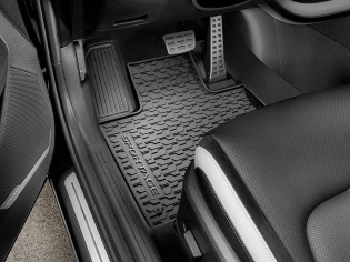 Mattenset rubber vierdelig met grijs logo (PHEV)