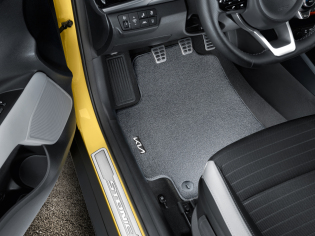 Mattenset velours vierdelig met Kia logo