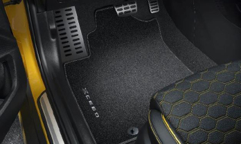 Mattenset velours vierdelig met X Ceed logo